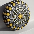 szürke-sárga mandala fakorong
