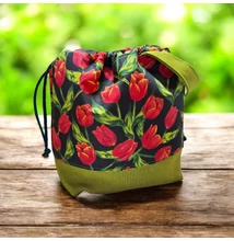 Tulipán mintás project bag öt belső zsebbel