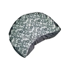 tönköly párna félhold alakú