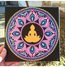 pontozott mandala arany Buddha rózsaszín kék spirituális dekoráció
