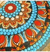 pontozott mandala öröknaptár kék narancs színben, kézzel festett fa dekor 25cm