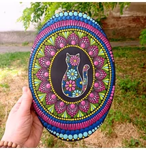 Pontozott mandala ovális, cicás