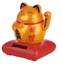 Arany integető cica (Maneki Neko) napelemes