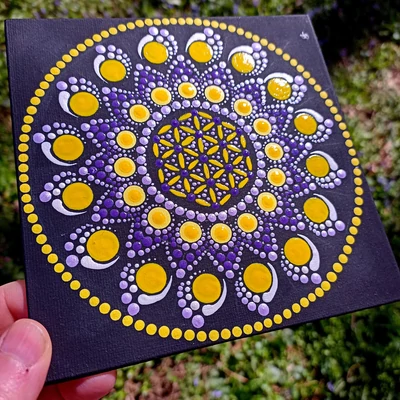 pontozott mandala