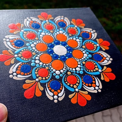 pontozott mandala