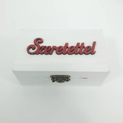 Szappanvirág fa dobozkában, piros